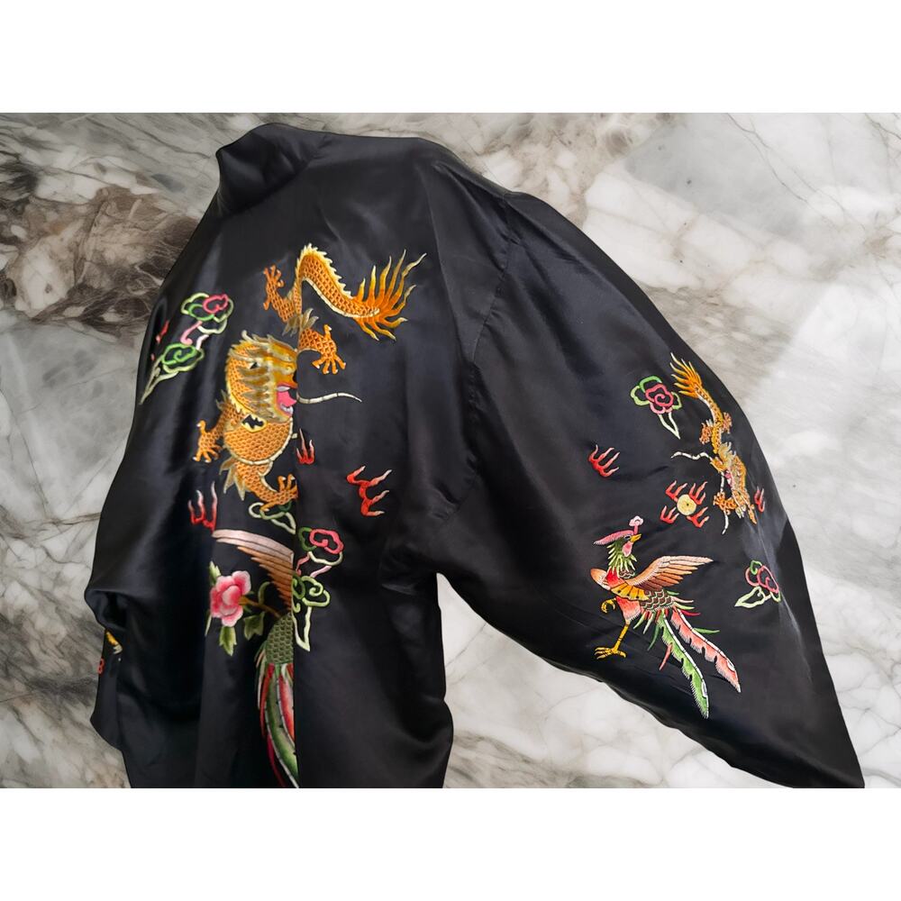 Vintage Chinese Black Satin Dragon Phoenix Embroidered Robe 1970s Kimono - Picture 5 of 6